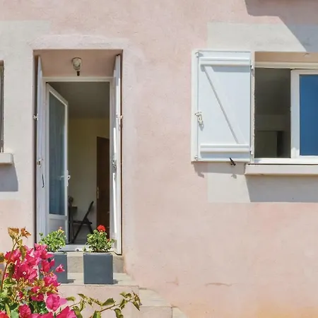 One-bedroom In Bastia